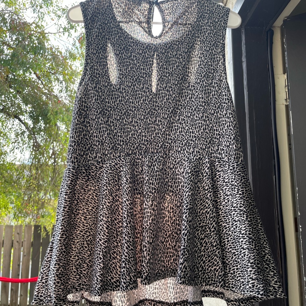 Janette plus designed by Los Angeles.